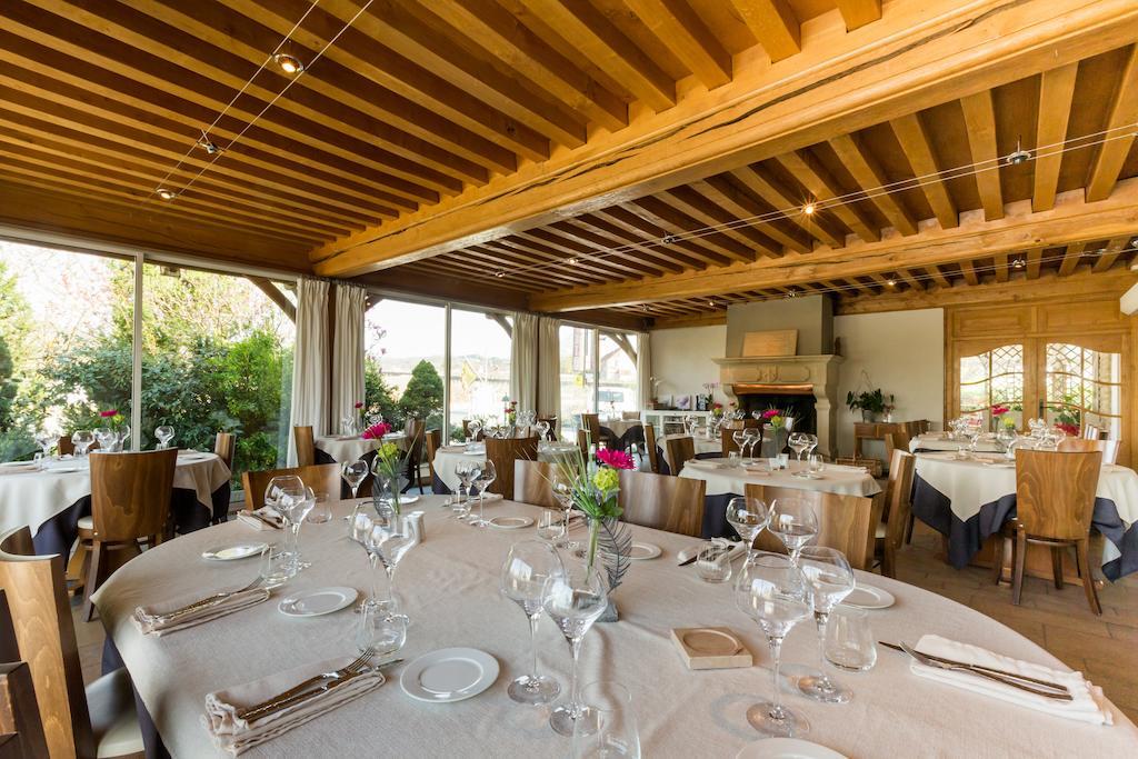 Hôtel-Restaurant La Gremelle Ladoix-Serrigny Exterior foto